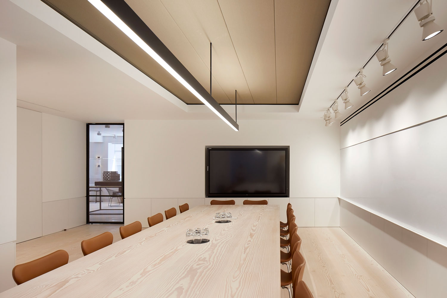 Boardroom table made with DInesen Timber