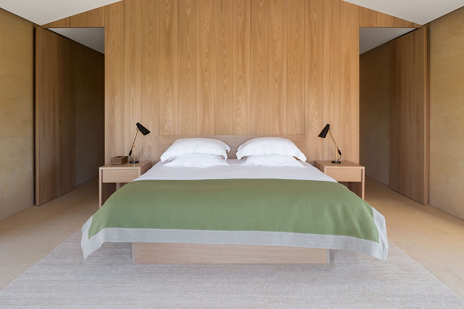 bespoke bedroom furniture