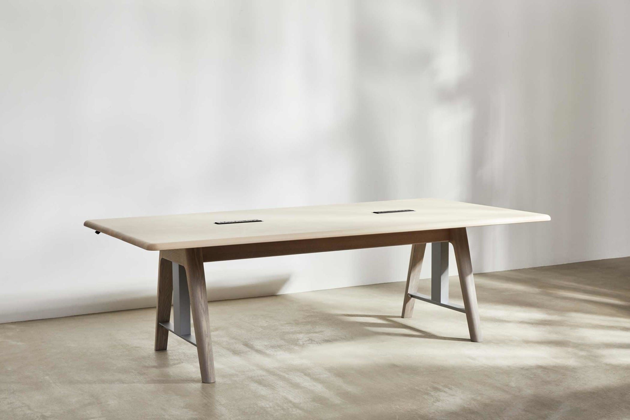 sit stand meeting table