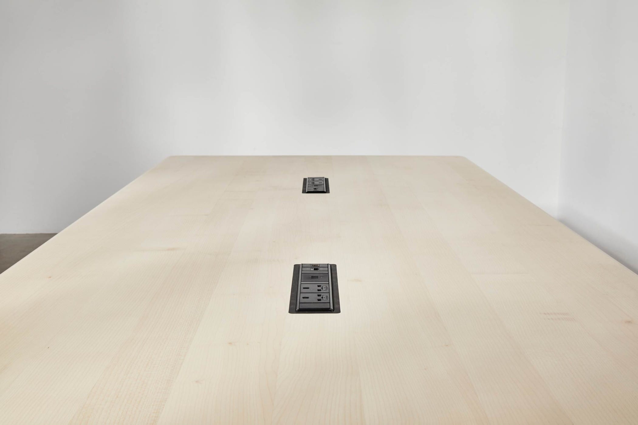 sit stand meeting table